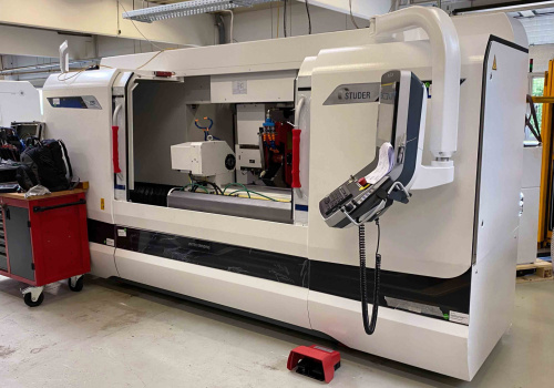 STUDER S33 CNC-Universal-Rundschleifmaschine